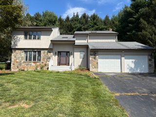 11 Kupchunos Road, South Windsor, CT 06074