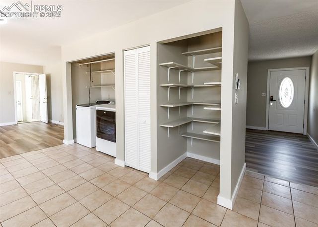 6645 Goldfield Drive, Colorado Springs, CO 80911