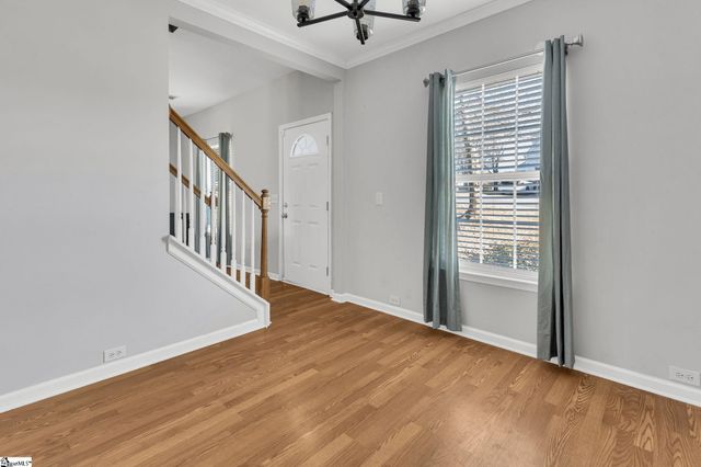 332 Capstone Lane, Spartanburg, SC 29301