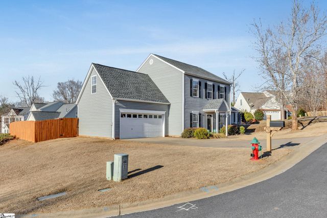 332 Capstone Lane, Spartanburg, SC 29301