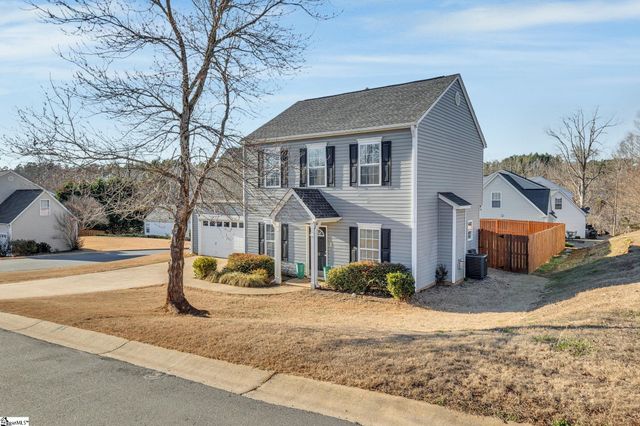 332 Capstone Lane, Spartanburg, SC 29301