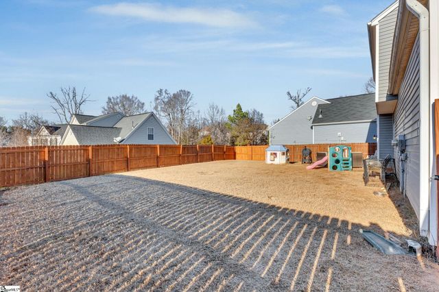 332 Capstone Lane, Spartanburg, SC 29301