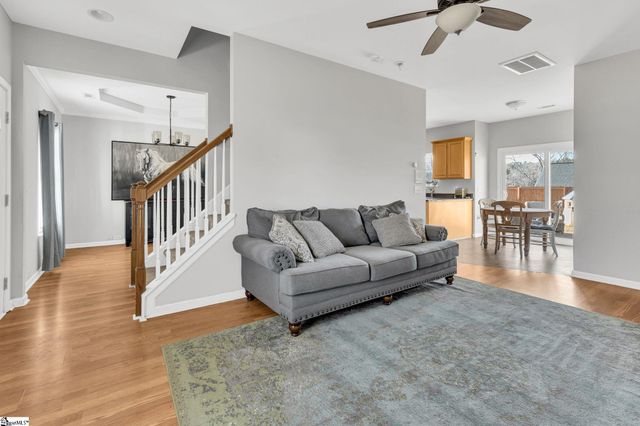 332 Capstone Lane, Spartanburg, SC 29301