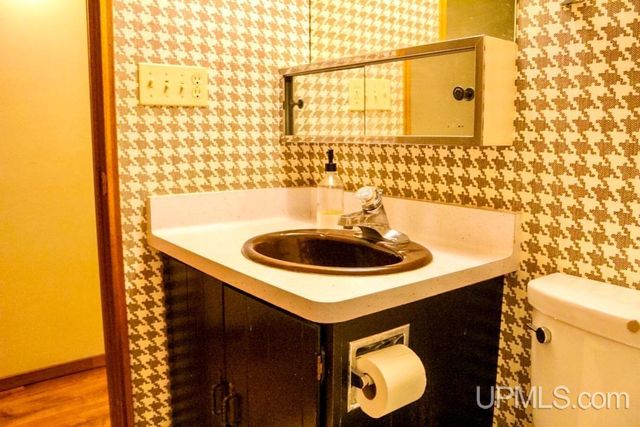 21703 Peepsock Road, Houghton, MI 49931