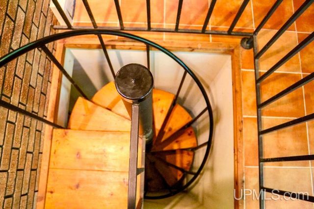 21703 Peepsock Road, Houghton, MI 49931