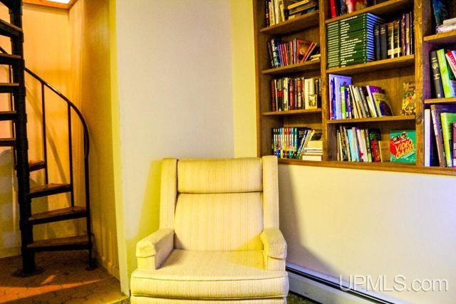 21703 Peepsock Road, Houghton, MI 49931