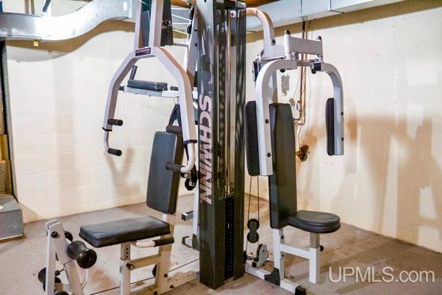 21703 Peepsock Road, Houghton, MI 49931