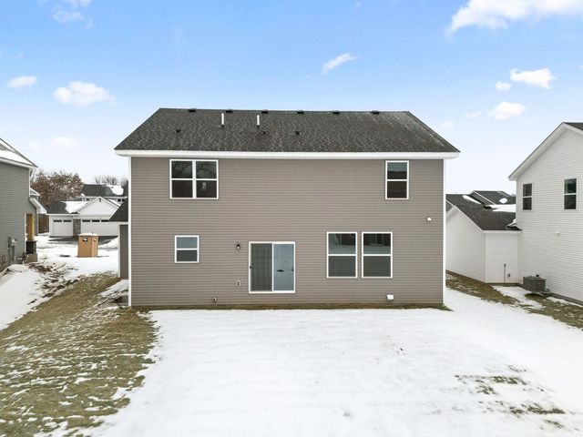7551 Upper 42nd Street N, Oakdale, MN 55128