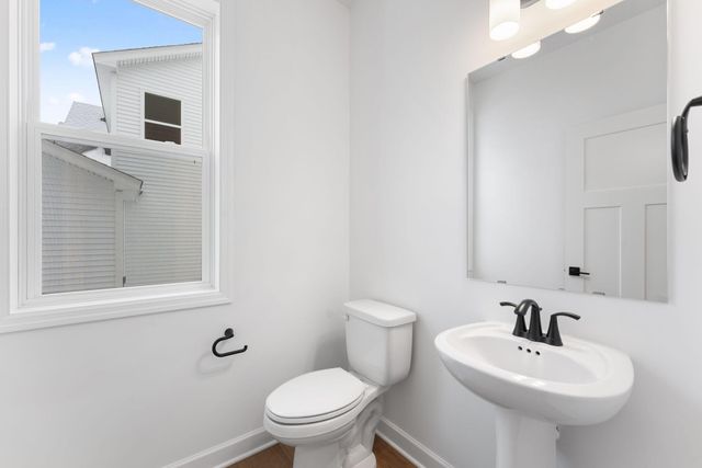 7551 Upper 42nd Street N, Oakdale, MN 55128