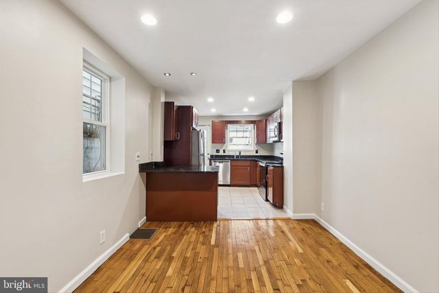 313 DALY ST, Philadelphia, PA 19148