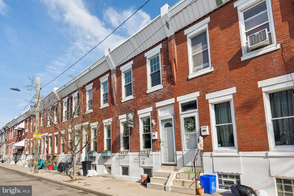 313 DALY ST, Philadelphia, PA 19148