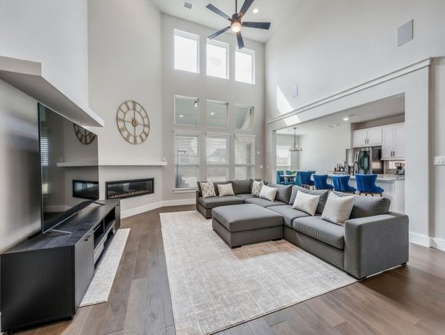 1093 Modesto Drive, Frisco, TX 75036