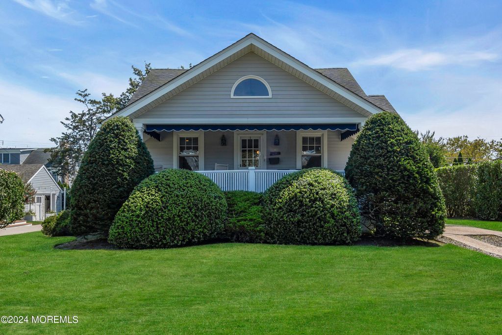316 New York Boulevard, Sea Girt, NJ 08750