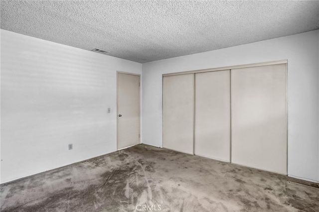 2891 Canyon Crest 15, Riverside, CA 92507