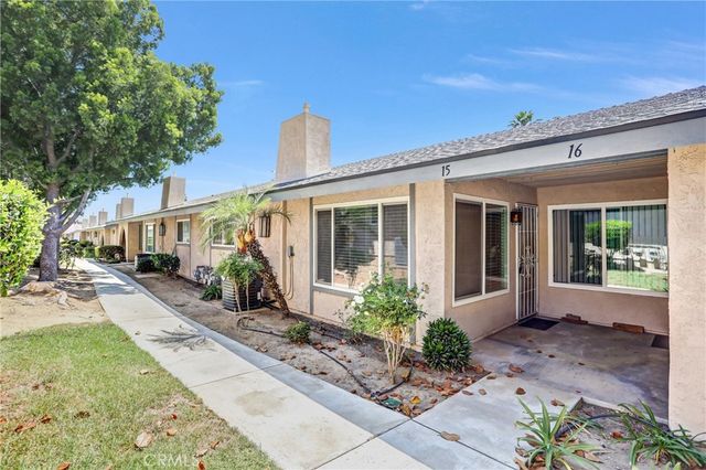 2891 Canyon Crest 15, Riverside, CA 92507