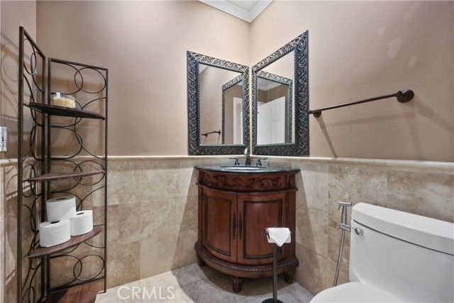 5706 E Bryce Avenue, Orange, CA 92867