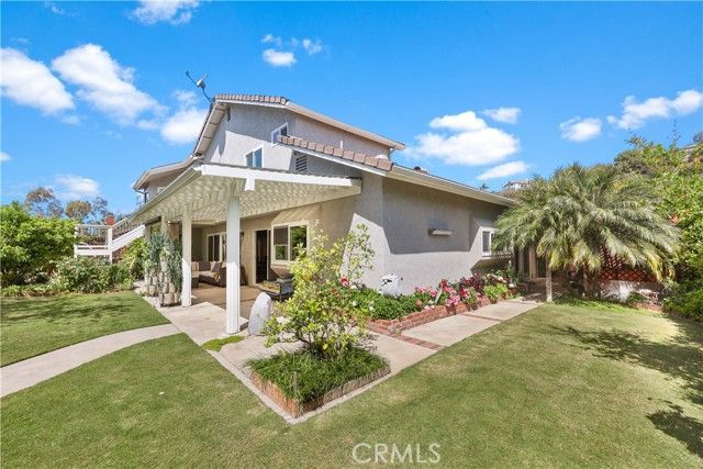 5706 E Bryce Avenue, Orange, CA 92867