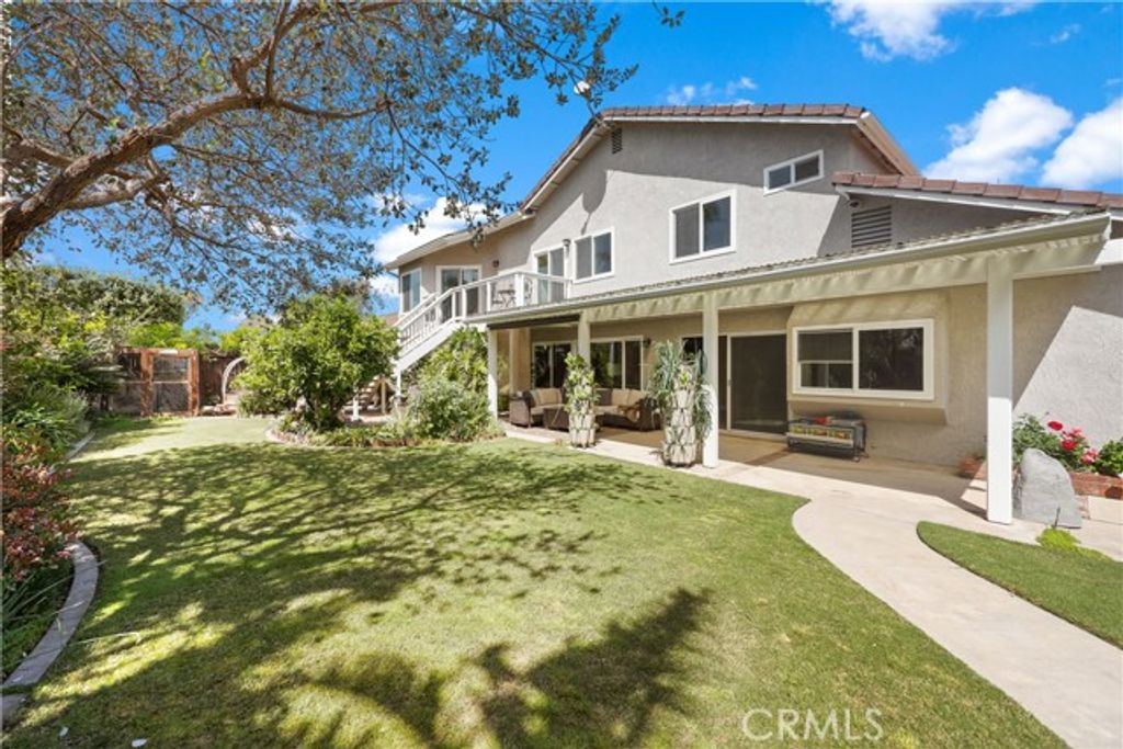 5706 E Bryce Avenue, Orange, CA 92867