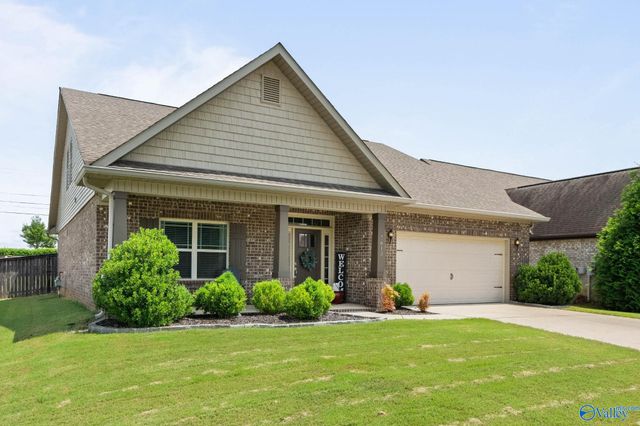7613 Overton Street, Owens Cross Roads, AL 35763