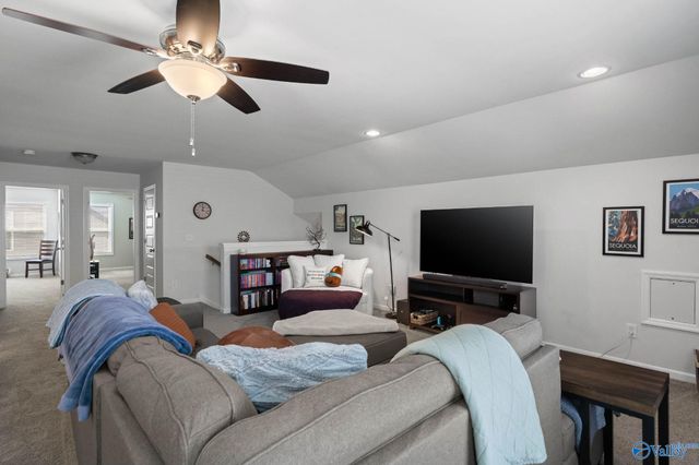 7613 Overton Street, Owens Cross Roads, AL 35763