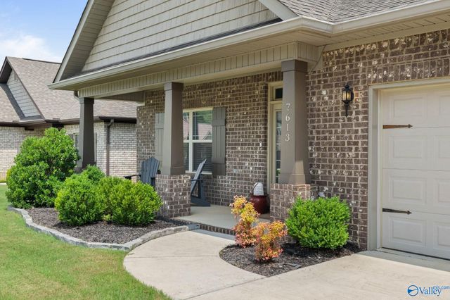7613 Overton Street, Owens Cross Roads, AL 35763