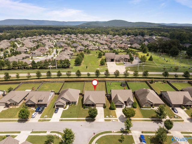 7613 Overton Street, Owens Cross Roads, AL 35763