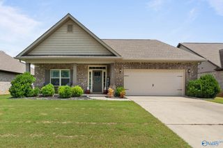 7613 Overton Street, Owens Cross Roads, AL 35763