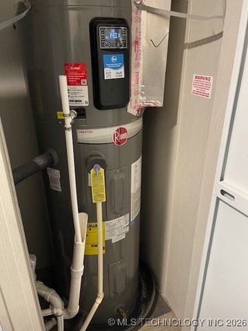 96 Maple Lane, Calera, OK 74730