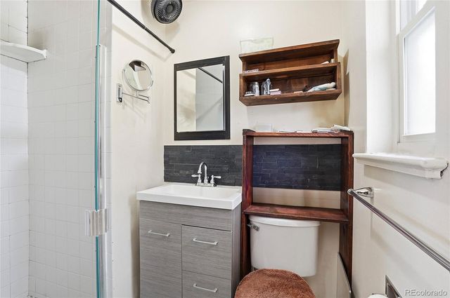 6895 W Bayaud Avenue, Denver, CO 80226