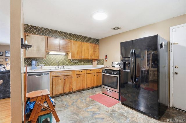 6895 W Bayaud Avenue, Denver, CO 80226