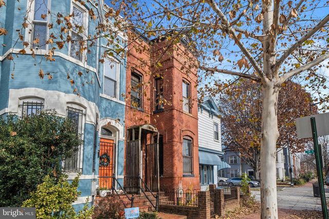 1362 E ST SE, Washington, DC 20003