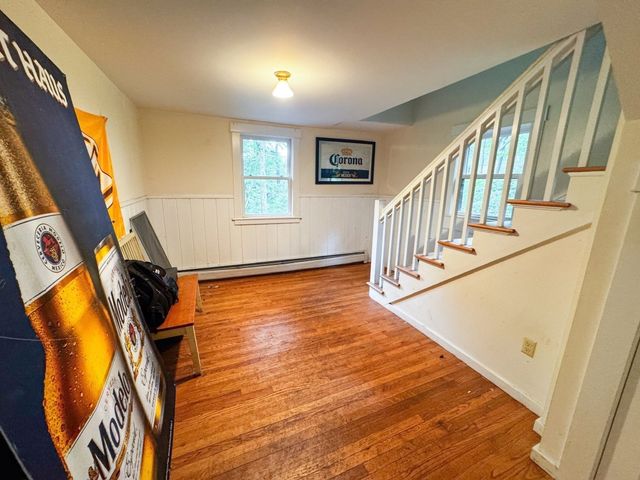 138 Sunset Ave, Amherst, MA 01002