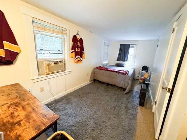 138 Sunset Ave, Amherst, MA 01002