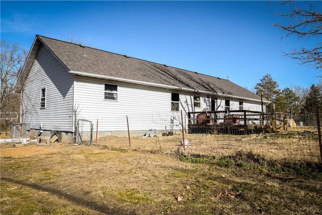 3952 County Road 906, Green Forest, AR 72638