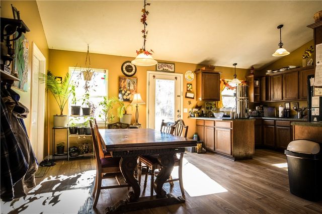 3952 County Road 906, Green Forest, AR 72638