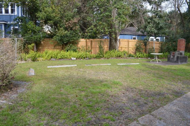 2834 DOWNING Street 2, Jacksonville, FL 32205