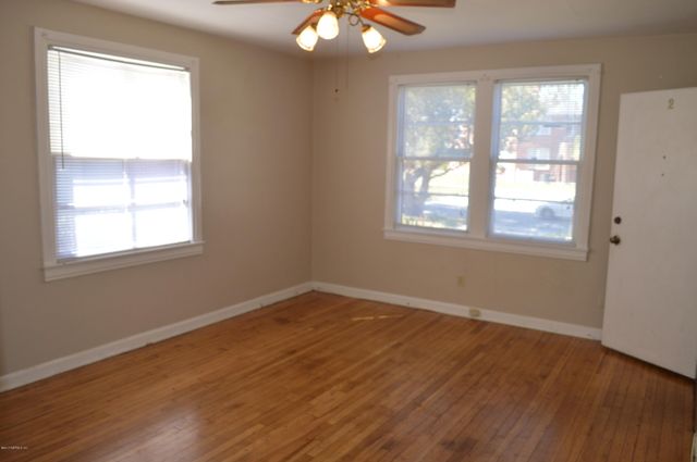 2834 DOWNING Street 2, Jacksonville, FL 32205