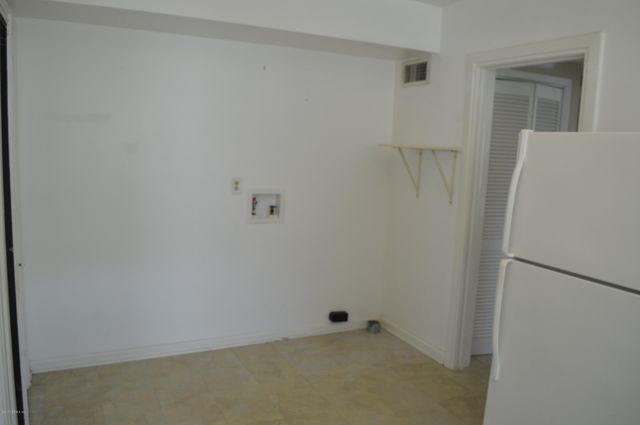 2834 DOWNING Street 2, Jacksonville, FL 32205