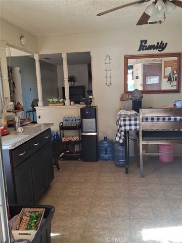 15847 Fresno, Victorville, CA 92395