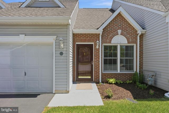 623 KENDALL DR, Bear, DE 19701