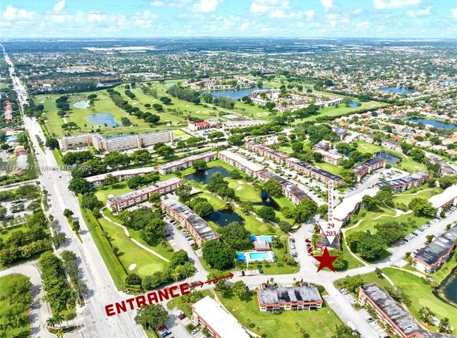 611 S Hollybrook Dr 203, Pembroke Pines, FL 33025