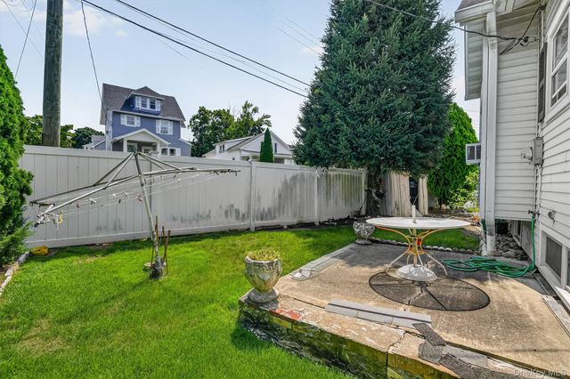 47 Woodland Avenue, Rye Brook, NY 10573
