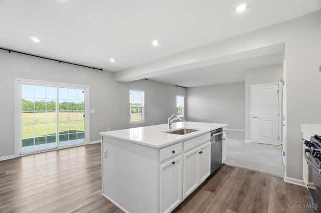 5989 Outlook Court, Hamilton Twp, OH 45152