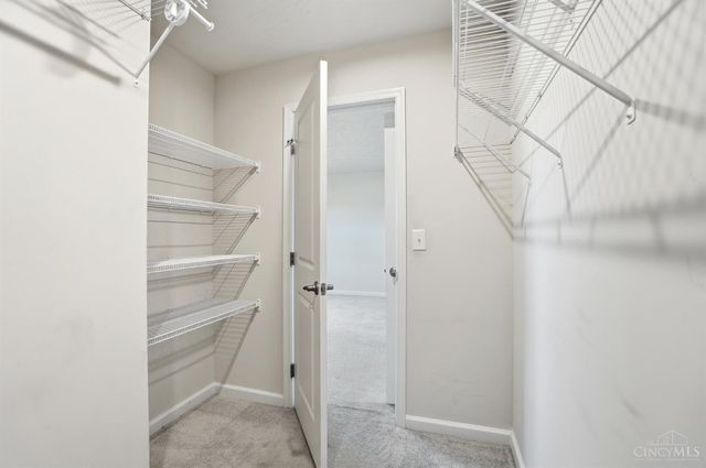 5989 Outlook Court, Hamilton Twp, OH 45152