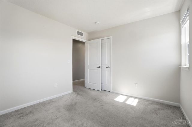 5989 Outlook Court, Hamilton Twp, OH 45152