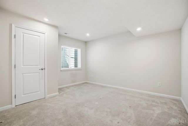 5989 Outlook Court, Hamilton Twp, OH 45152