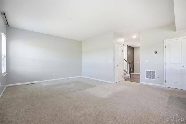 5989 Outlook Court, Hamilton Twp, OH 45152