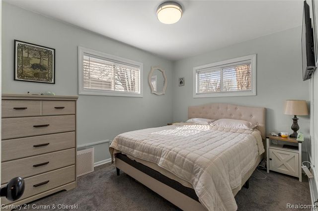 9329 Merriman Road, Livonia, MI 48150