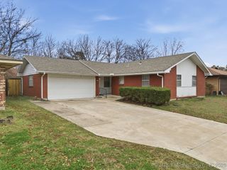 3331 S 116th East Avenue, Tulsa, OK 74146