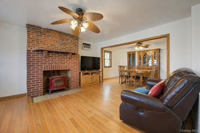 149-07 12th Avenue, Whitestone, NY 11357